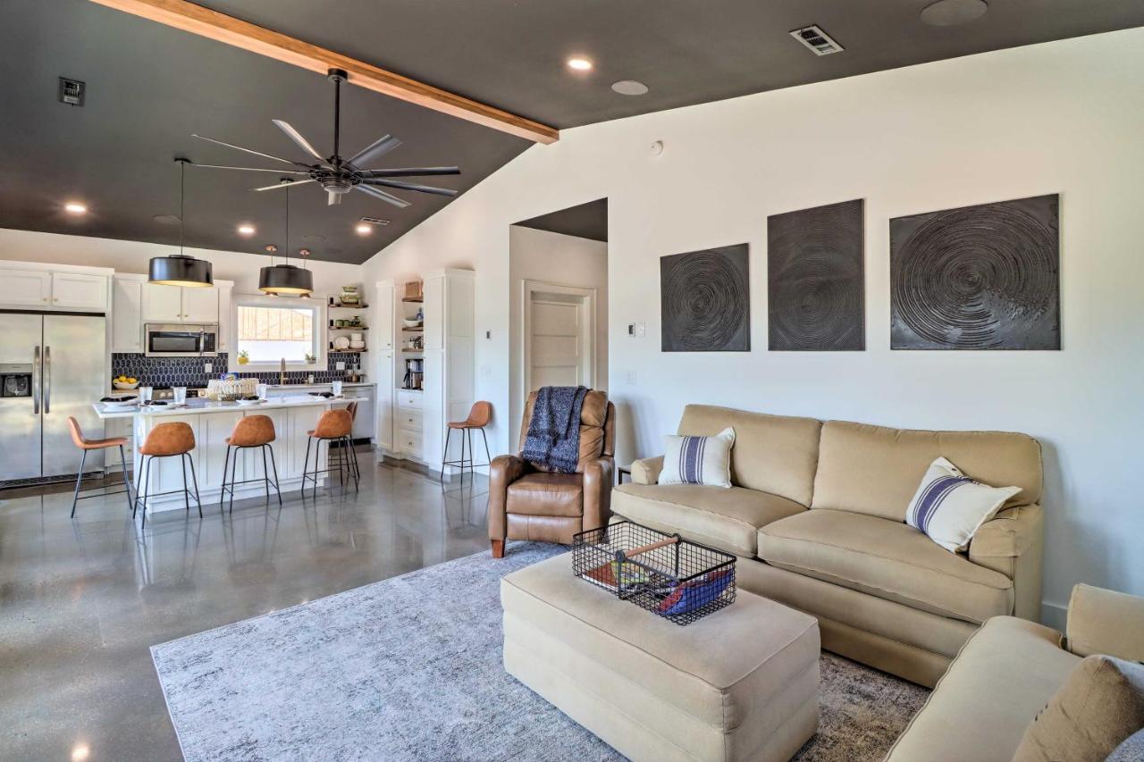 Modern Norfork House With Patio On White River! ภายนอก รูปภาพ