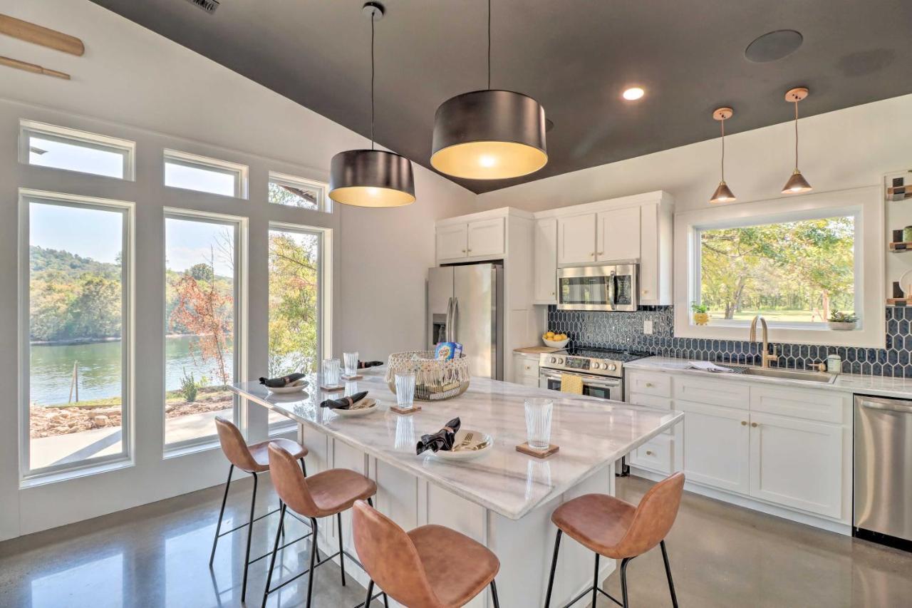 Modern Norfork House With Patio On White River! ภายนอก รูปภาพ